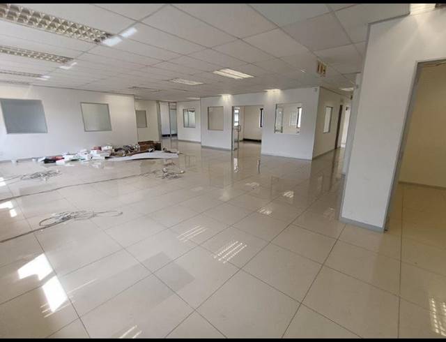 BUSINESS PROPERTY TO RENT IN STRUBENSVALLEI